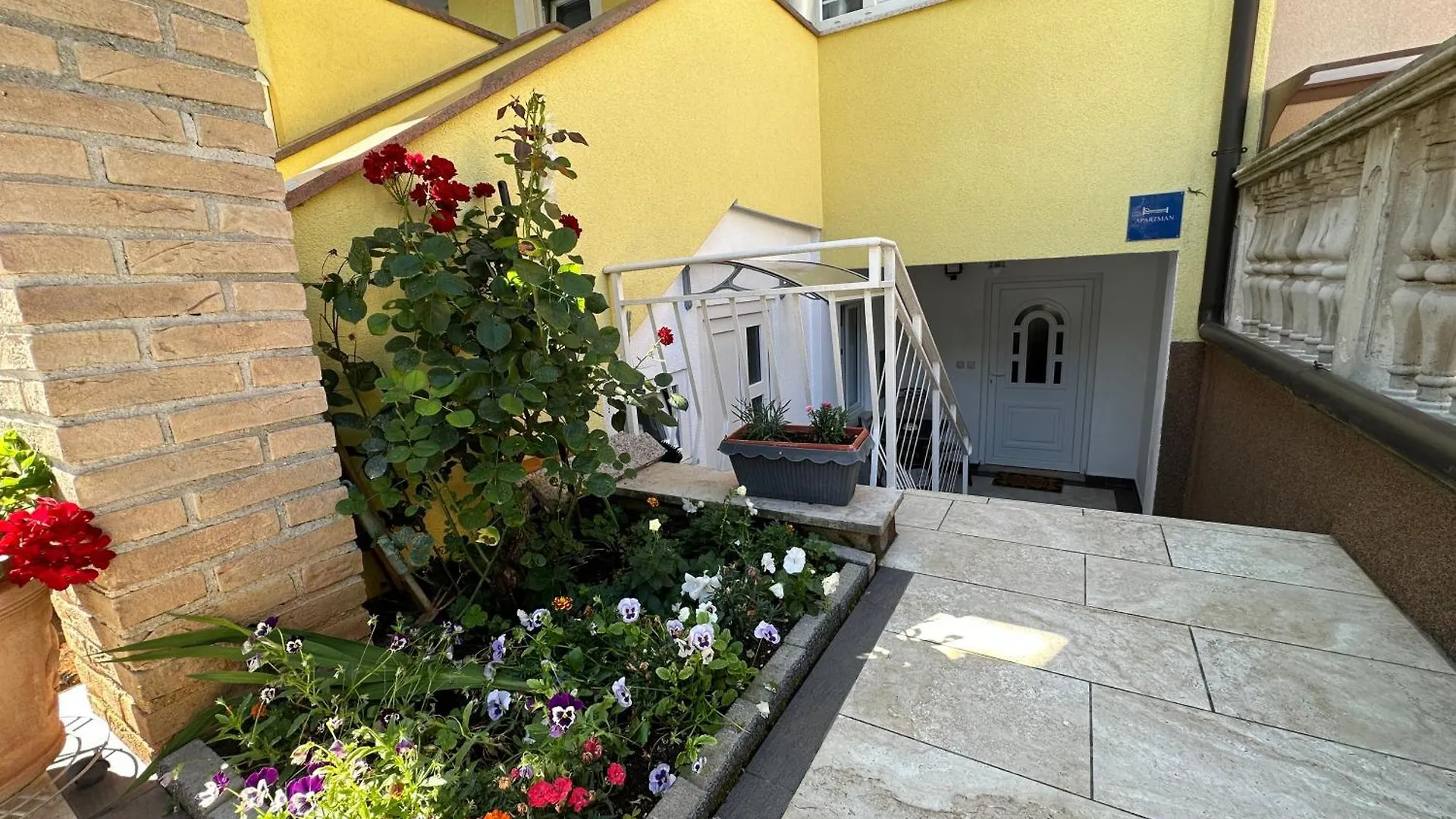 Apartment Petrovski Porec 0*,  Croatia
